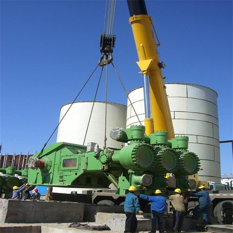 贵阳吊车出租安全指南：现场作业必须掌握的6大规范