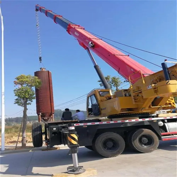 贵阳专业吊车租赁多少钱