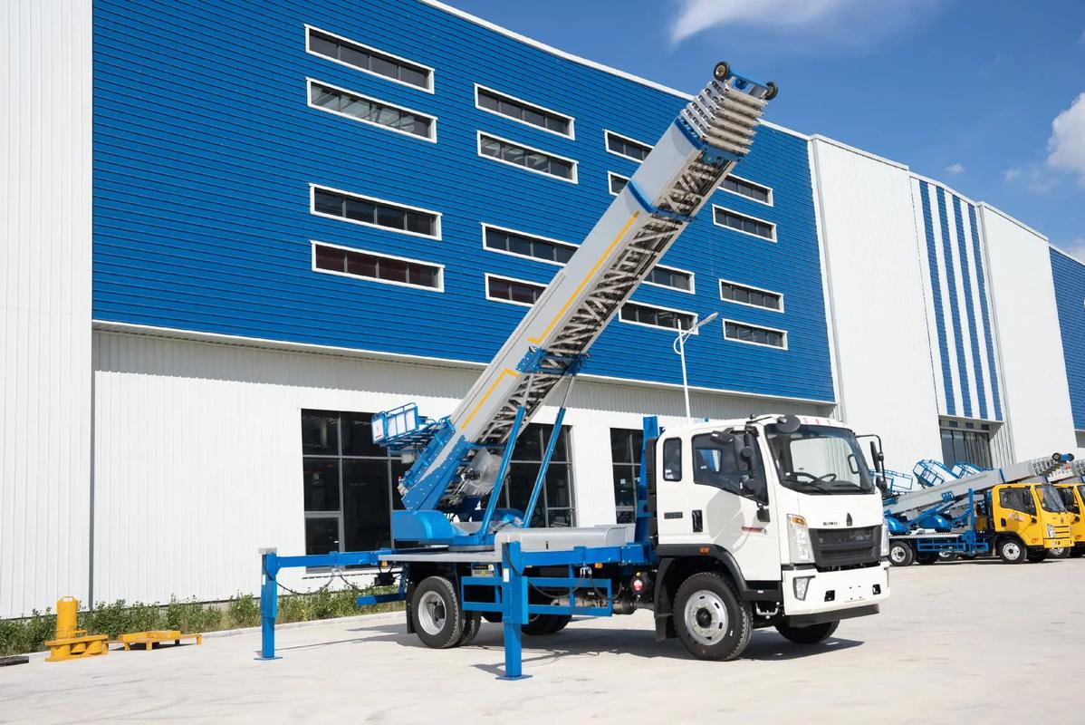 贵阳小型云梯车上料车租赁多少钱