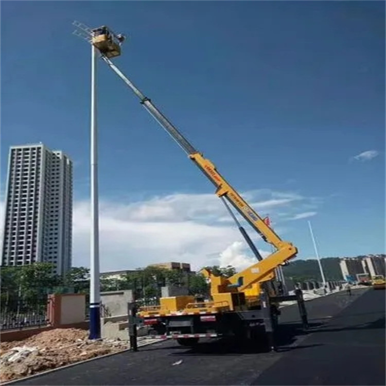 贵阳维修路灯的曲臂升降车出租