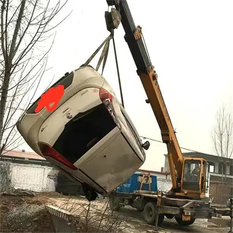 贵阳随时待命，吊车24小时道路救援服务全解析