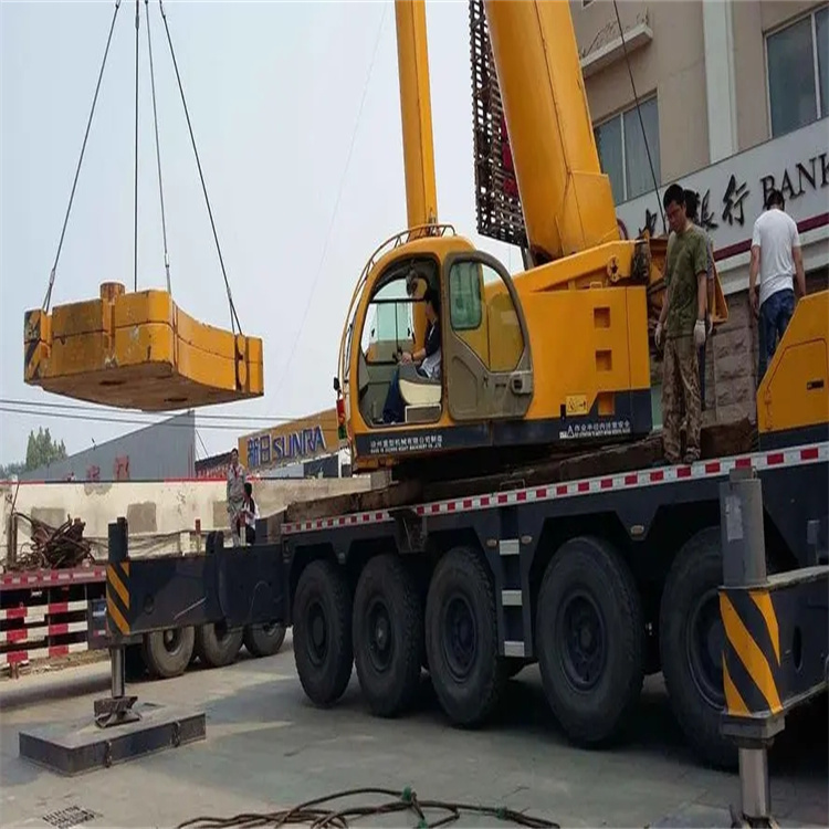 贵阳当地吊车出租|机器吊装|75吨|工厂搬迁服务