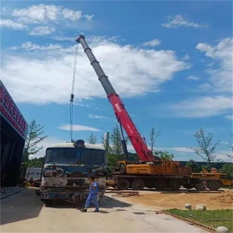 贵阳吊车出租｜16吨汽车吊｜工地吊装/设备吊运｜灵活调度_专业团队